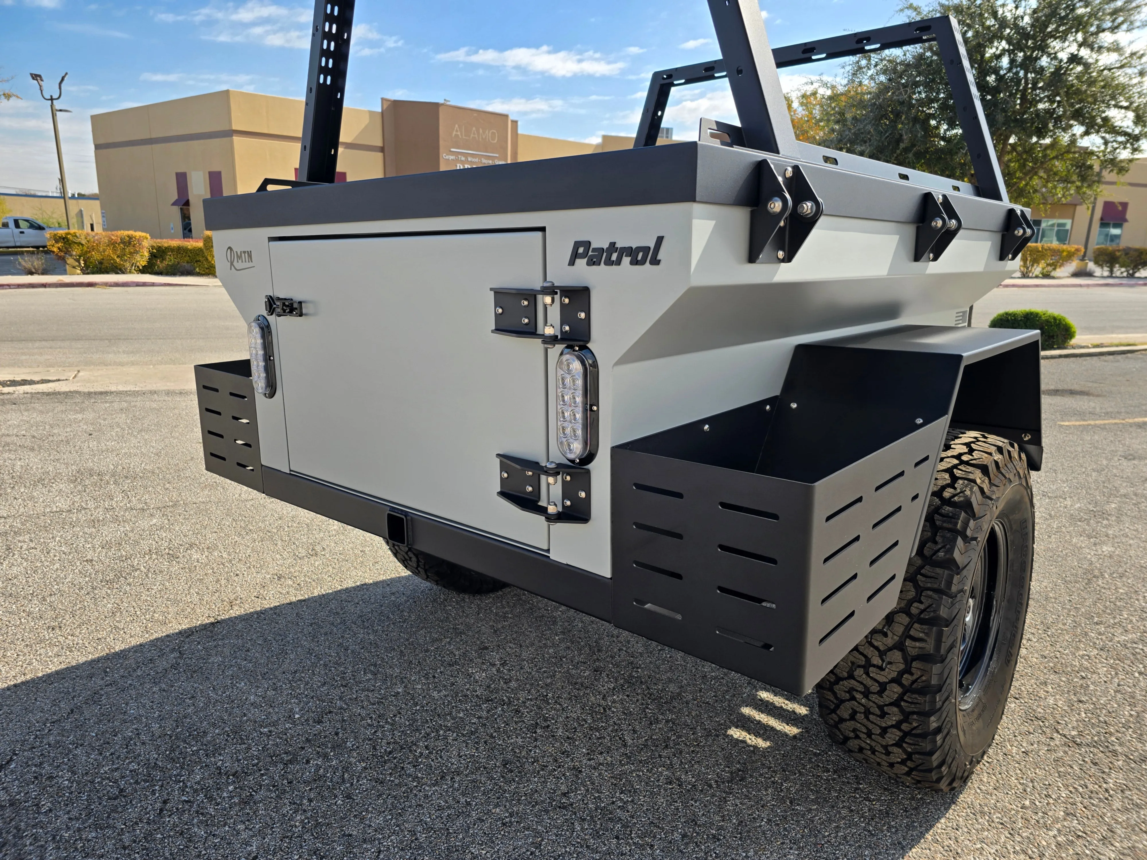 2025 Rustic Mountain Overland Patrol XC - SHOW DEMO SALE!!