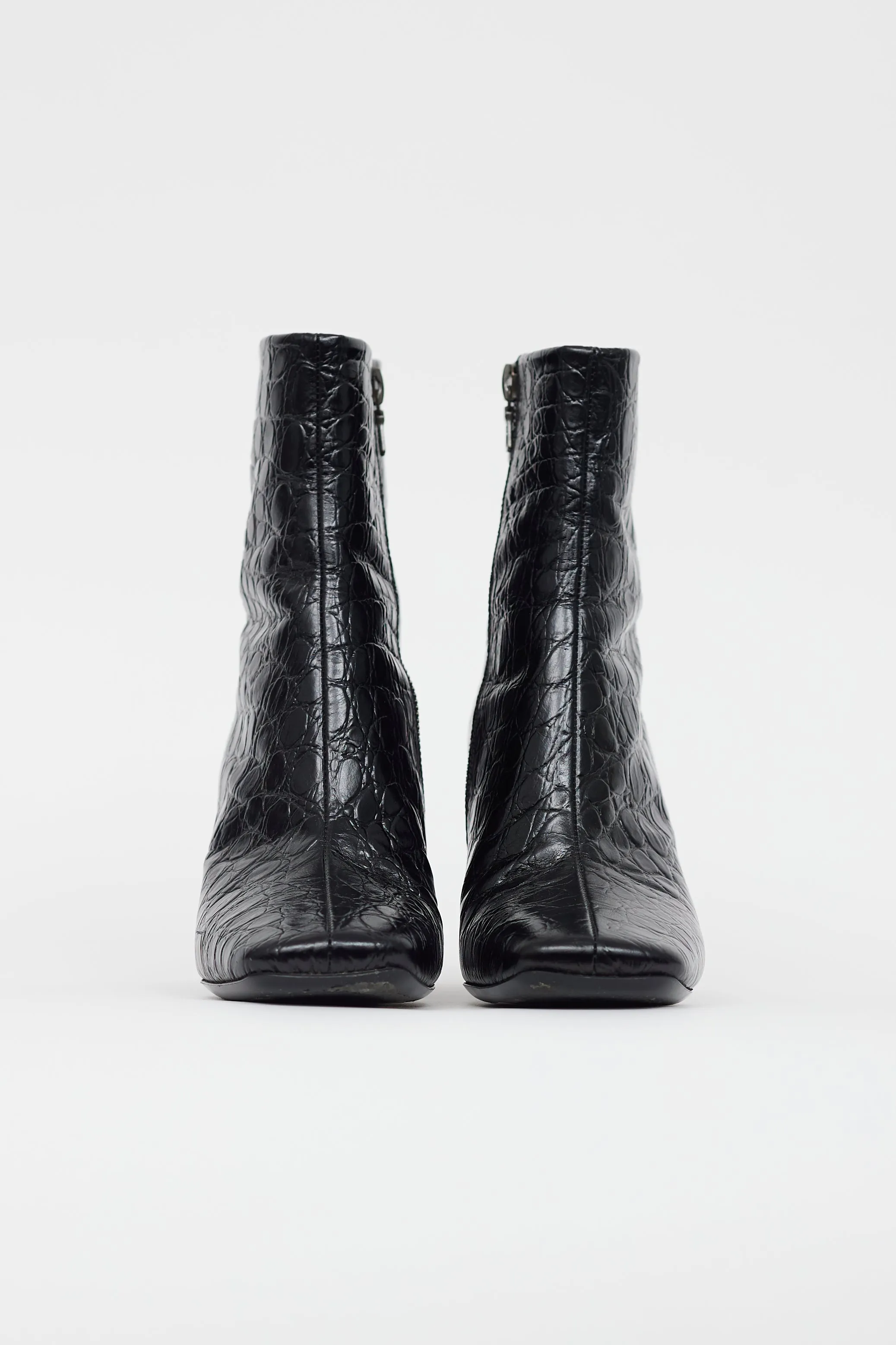 Black Leather Textured Abstract Heel Boot