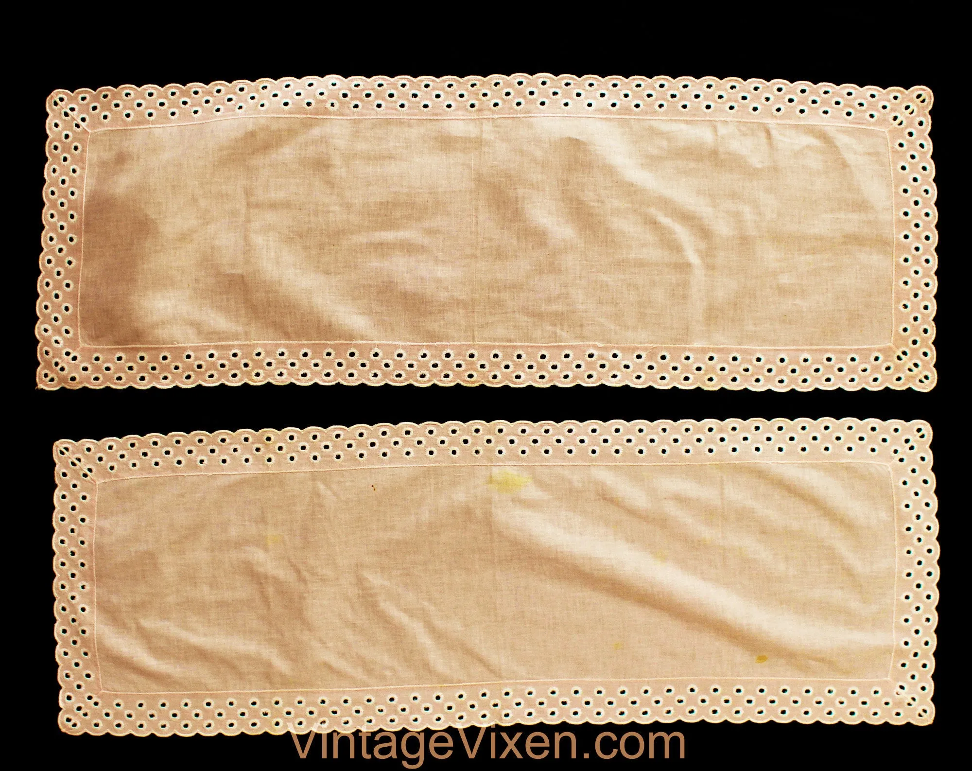 Linen Table Runners Set of 2 Plus Extra Centerpiece - Pastel Pink 1940s 50s Polka Dot Embroidery & Scallops - Spring Summer Table Cloth Set