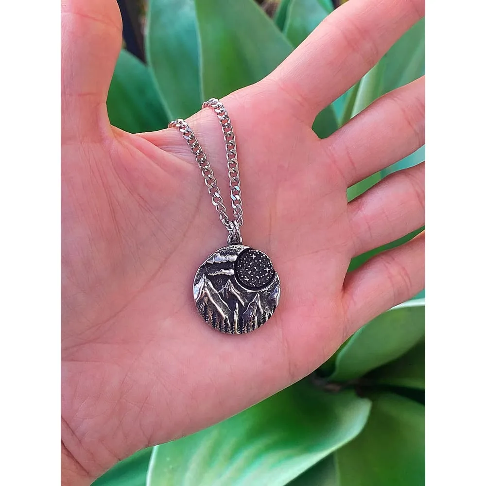 MOUNTAIN VIEW NECKLACE